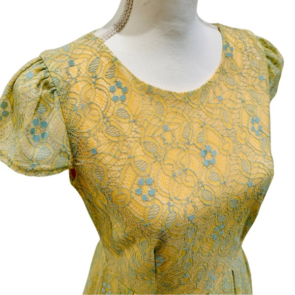 Miami Butter Yellow Lace Fit & Flare Dress | Cap Sleeves & Cutout Back (S) - Picture 8 of 14